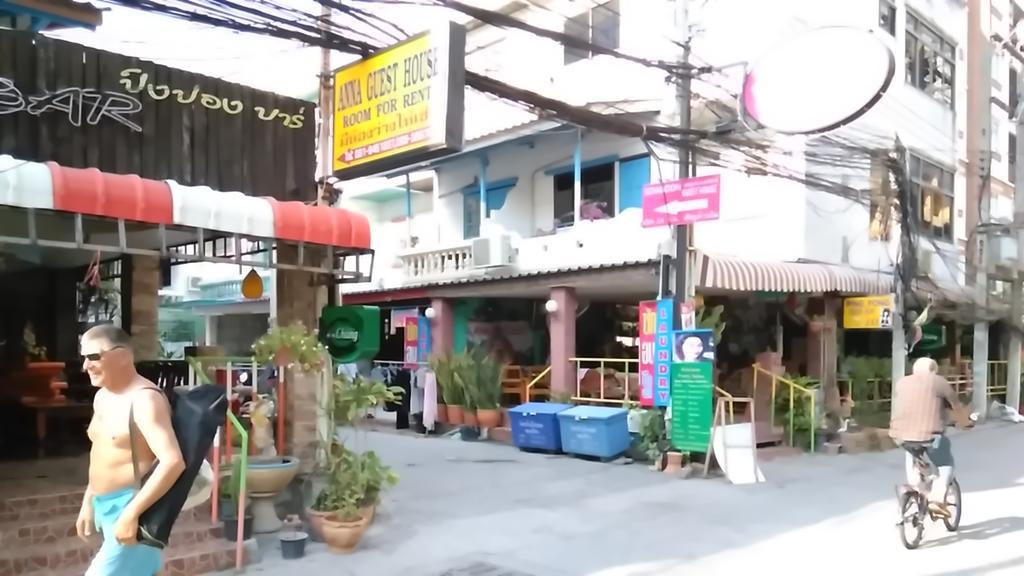Devika Fe Hotel Jomtien Beach Exterior photo